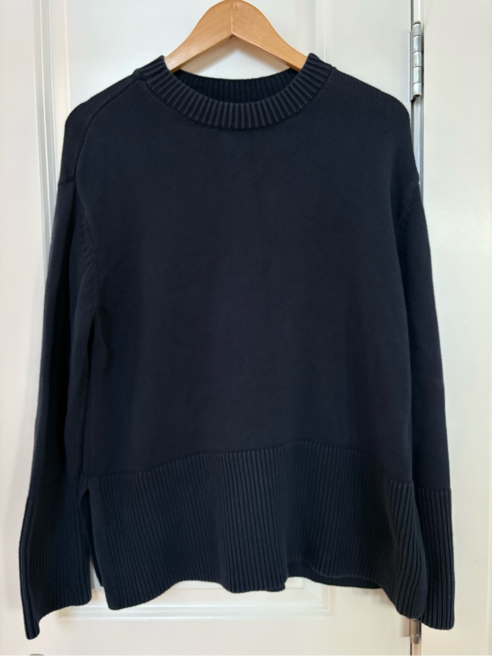 Classic Crewneck Cotton Sweater Gap Women’s Medium Navy Oversized